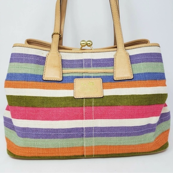 Coach | Hamptons Archive 10th Anniversary Legacy Framed Carryall Tote - Picture 3 of 9